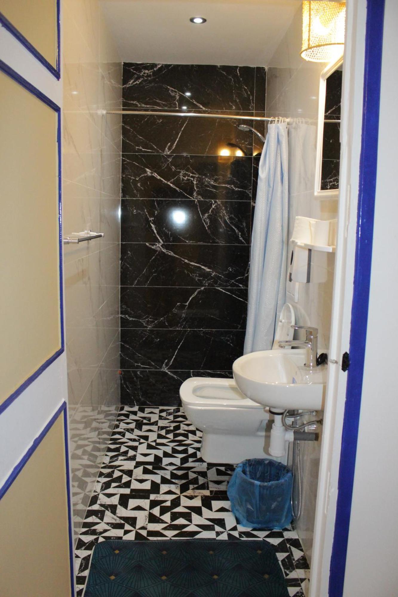 El Boussouni Hostel Marrakesh Luaran gambar